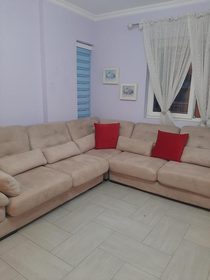 Apartament فلورا المظهر الخارجي الصورة