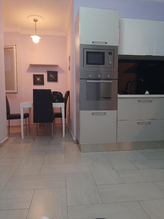 Apartament فلورا المظهر الخارجي الصورة
